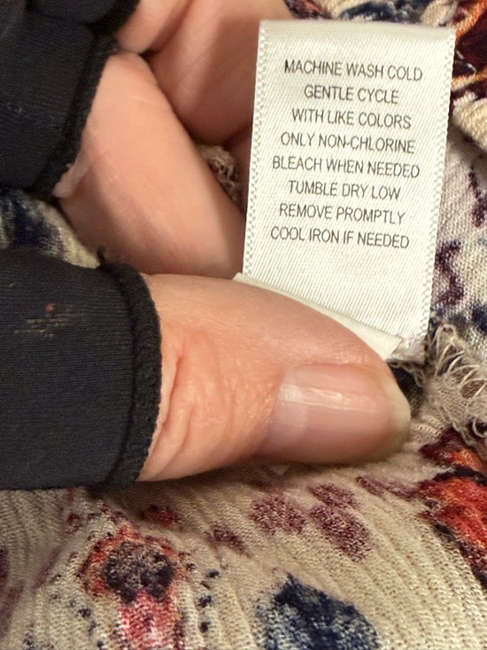 Living Doll Boho Floral Off Shoulder Top Medium Cream Brick Smocked Cute - Picture 10 of 11